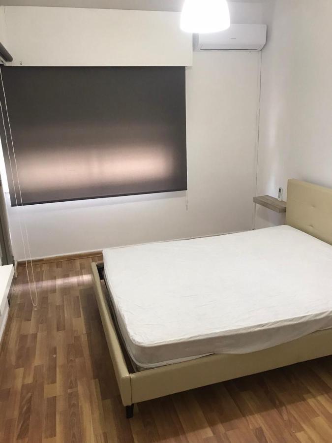 Iflat Leilighet Lemesós Eksteriør bilde